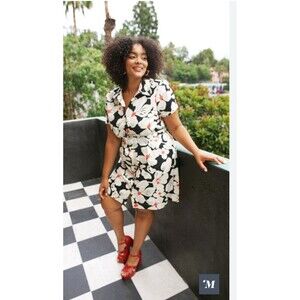 MODCLOTH Floral Button Front Shirt Dress Size Small Black White NEW Retro Casual